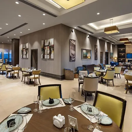 Titanic Business Kartal-3